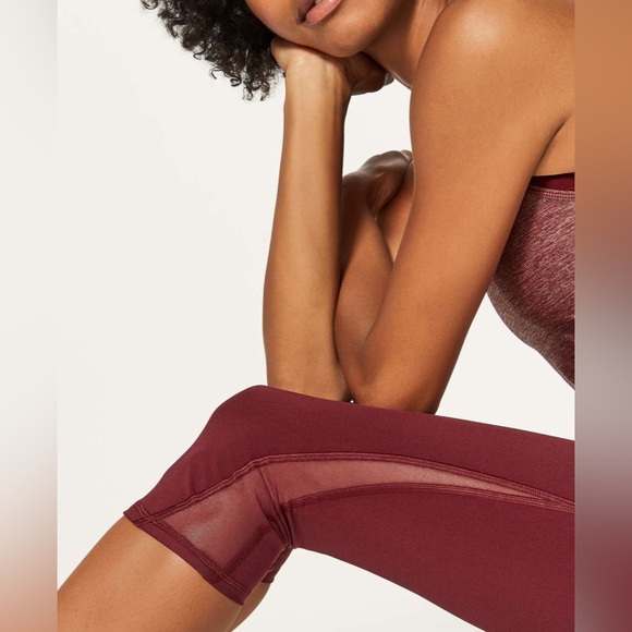 Lululemon Train Times Crop (17") - Size 6 Deep Rouge - Picture 5 of 9